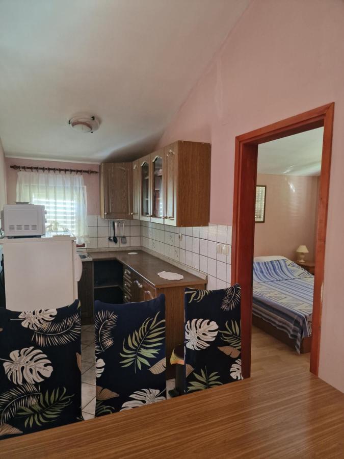 Apartmani Vesna 비르 외부 사진
